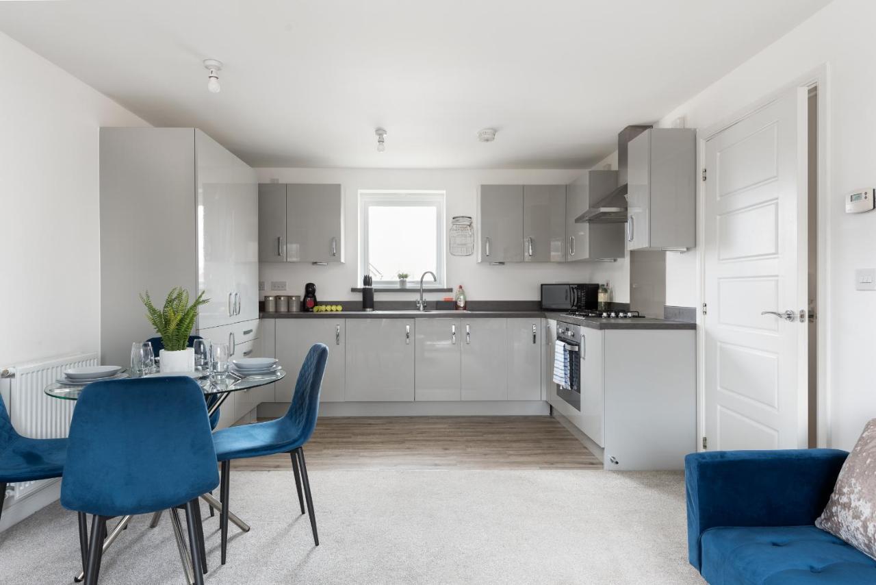 Two Bedroom Apartment - Milton Keynes By Aryas Properties Broughton  Ngoại thất bức ảnh