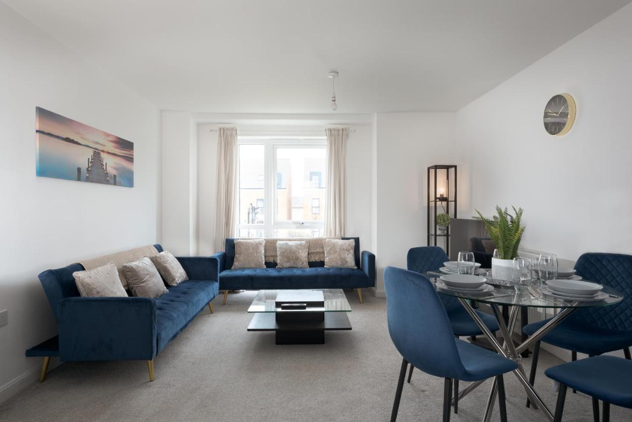 Two Bedroom Apartment - Milton Keynes By Aryas Properties Broughton  Ngoại thất bức ảnh